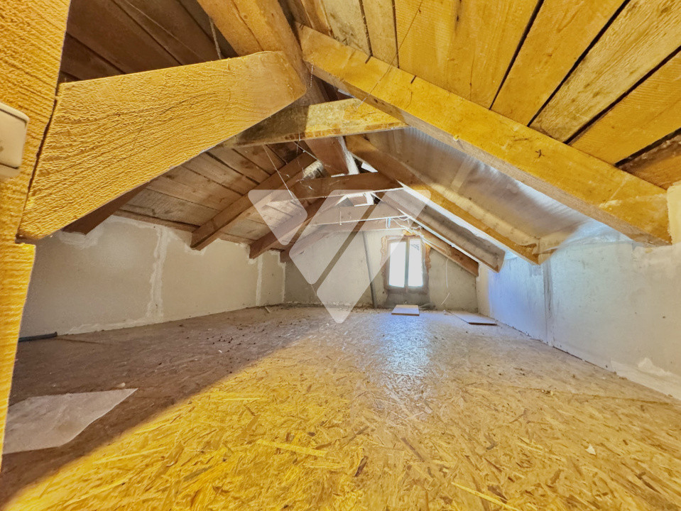 Apartament 2 camere  – Strand, str. Prof. Ioan Moga