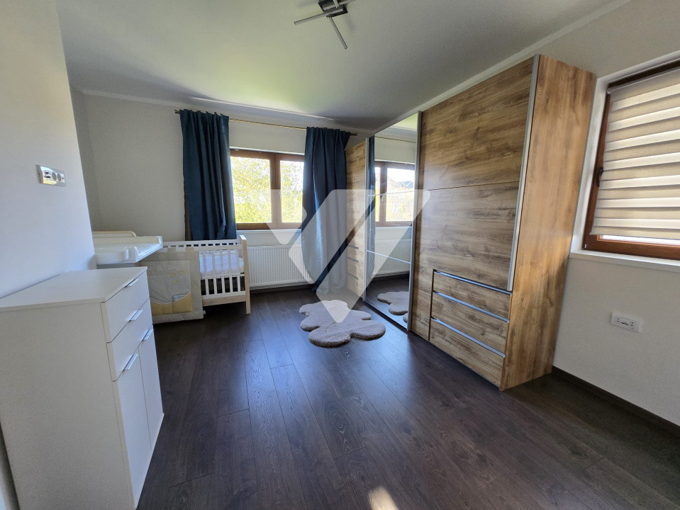 Duplex 150 mp, 4 camere, 3 dormitoare, 3 băi, curte proprie, Șelimbăr