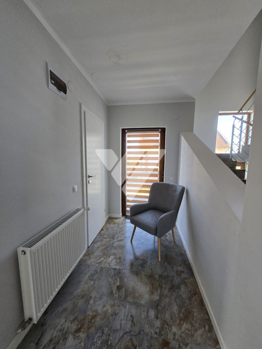 Duplex 150 mp, 4 camere, 3 dormitoare, 3 băi, curte proprie, Șelimbăr