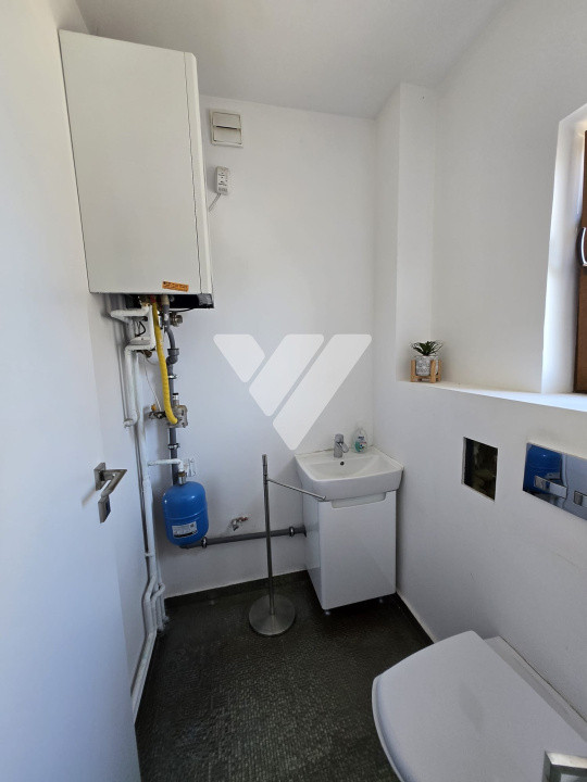 Duplex 150 mp, 4 camere, 3 dormitoare, 3 băi, curte proprie, Șelimbăr