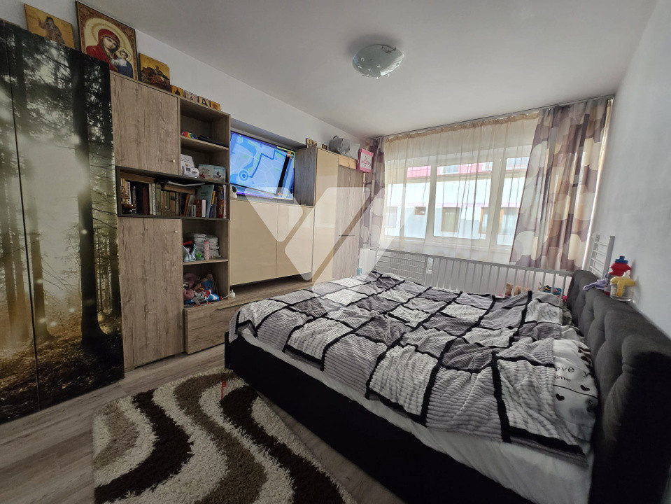 Apartament 3 camere mobilat 53 mp etaj 3 lift zona Turnisor Sibiu