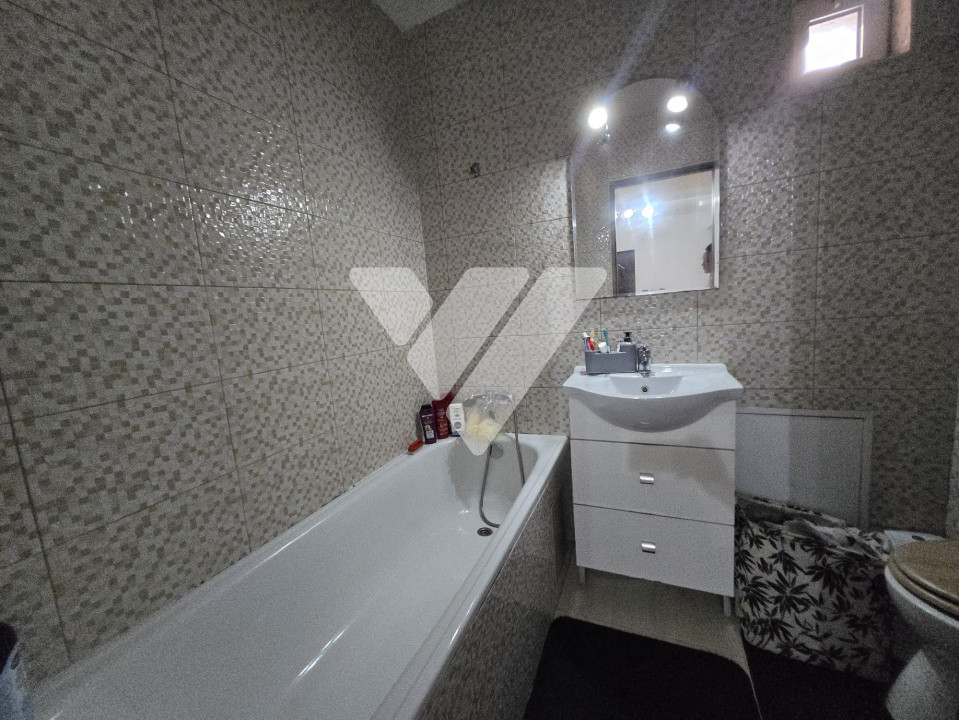 Apartament 3 camere mobilat 53 mp etaj 3 lift zona Turnisor Sibiu