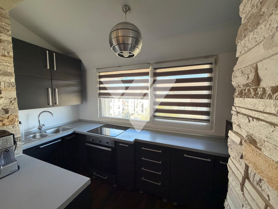 Apartament tip mansarda 3 camere , Zona Turnisor 58 MP