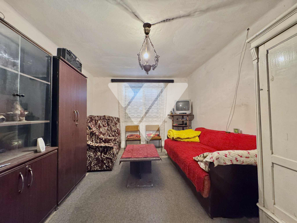 Casa 3 camere, 432 mp teren - Cisnadioara