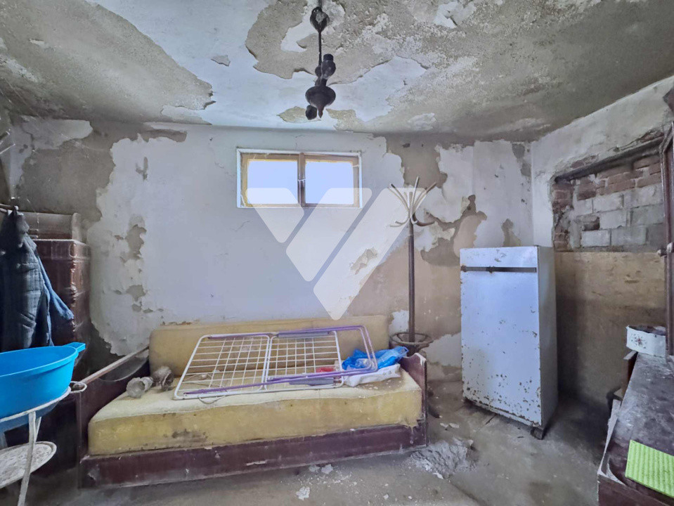 Casa 3 camere, 432 mp teren - Cisnadioara