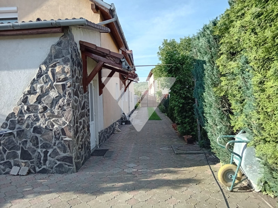  Casă tip duplex  singură în curte – Zona Gușterița, 113 mp + 403 mp teren