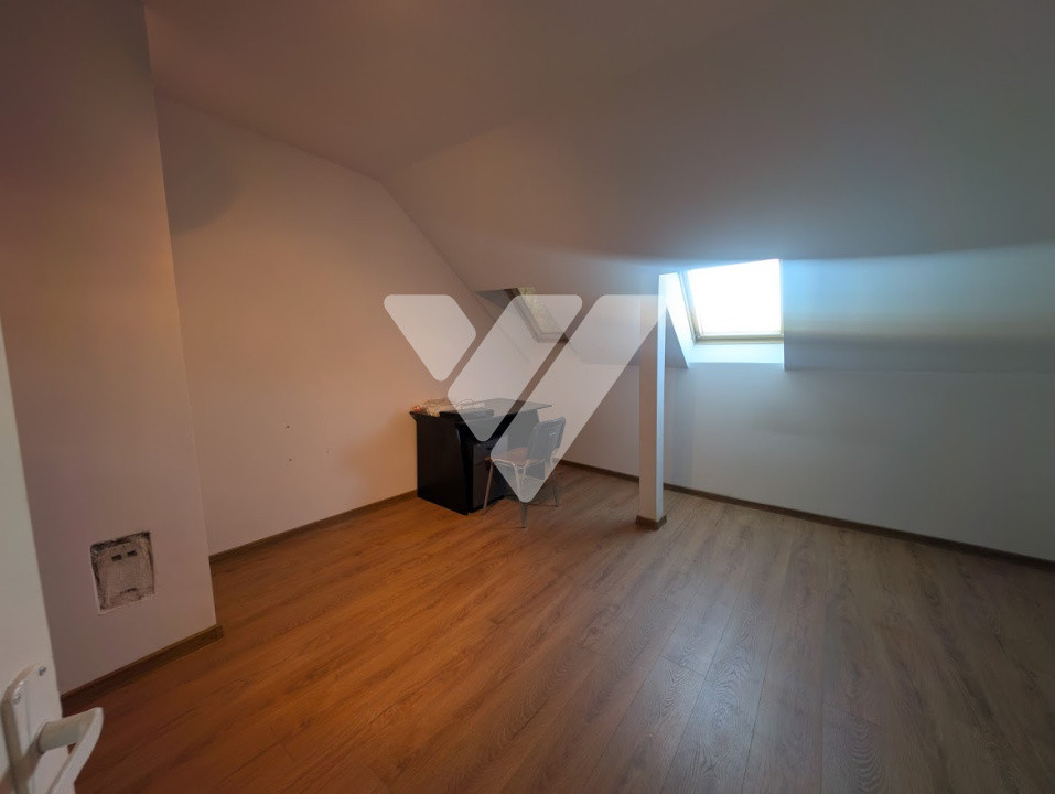 Apartament tip masarda 3 camere de inchiriat 