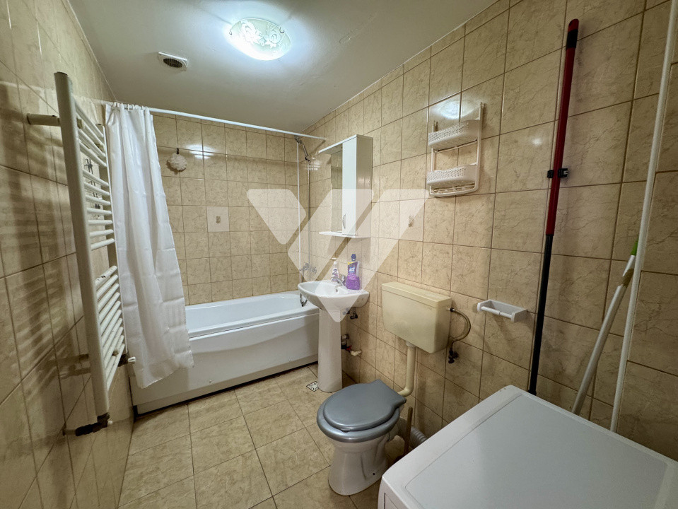 Apartament 3 camere 2 bai mobilat zona Stefan Cel Mare Sibiu