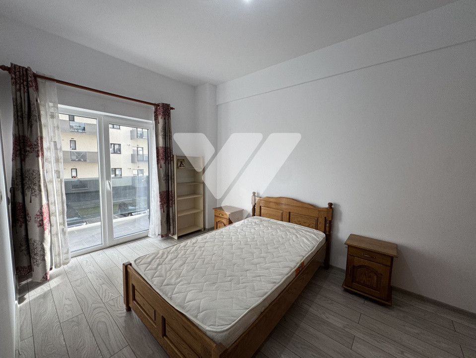 Garsoniera decomandata etaj 1 balcon si parcare - Doamna Stanca