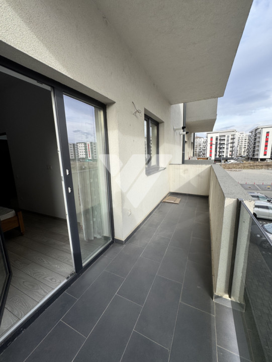 Garsoniera decomandata etaj 1 balcon si parcare - Doamna Stanca