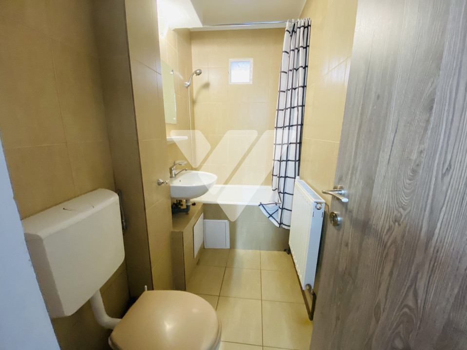 Apartament cu o camera de inchitiat, zona Ștrand 