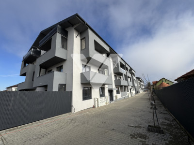 Apartament 2 camere decomandat LA CHEIE intabulat in Selimbar Sibiu