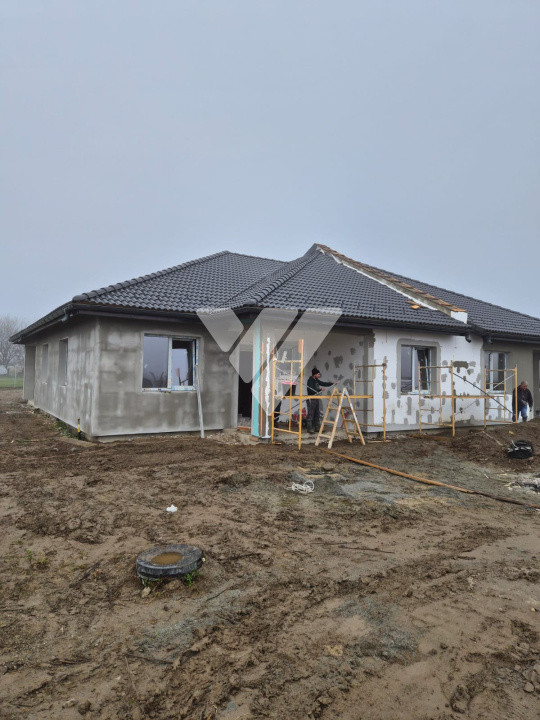 Casa Moderna 3 Camere - Teren 478 mp - Cristian Sibiu