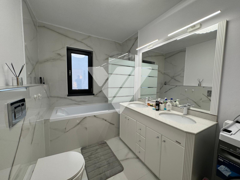 Casa duplex cu 4 camere mobilat si teren 297 mp Cartierul Arhitectilor