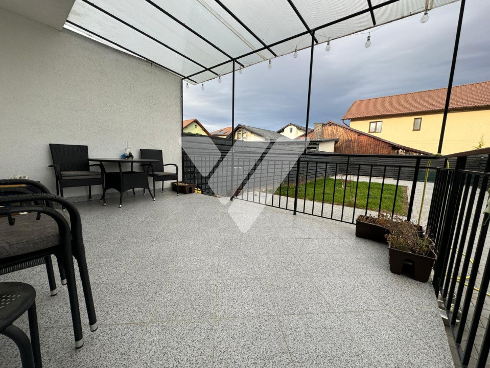 Casa duplex cu 4 camere mobilat si teren 297 mp Cartierul Arhitectilor