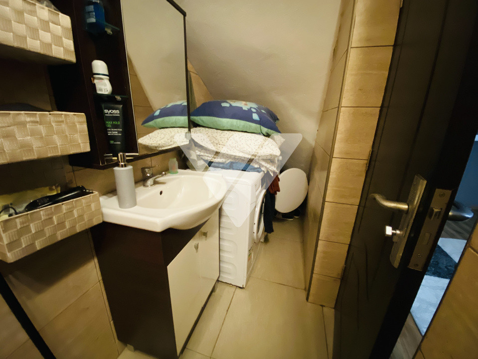 Casa 3 camere mobilat si teren 180 mp de vanzare in Turnisor Sibiu