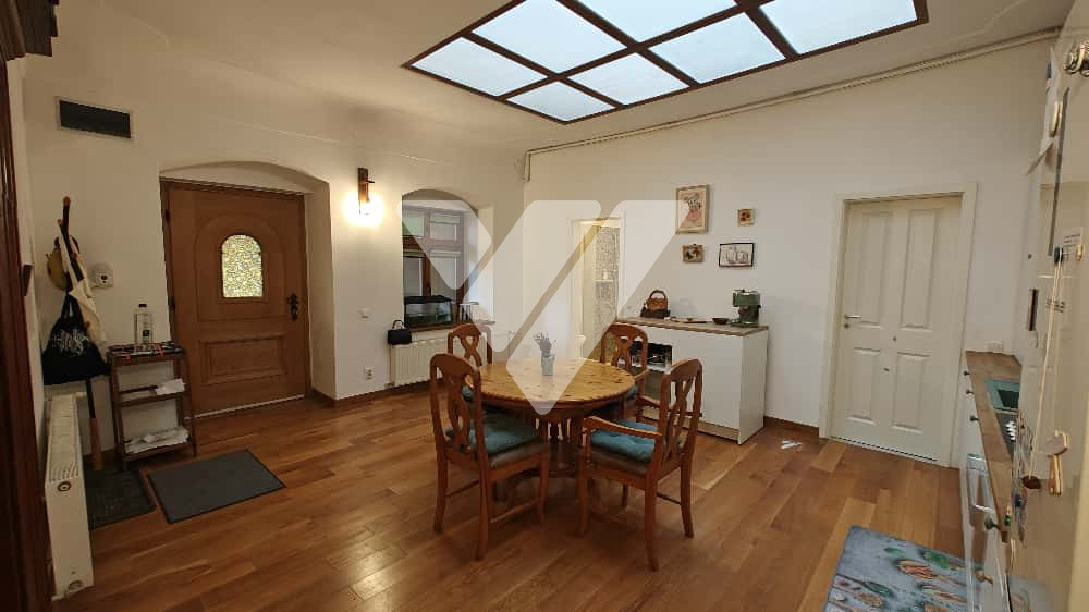 Apartament deosebit cu 3 camere în Centrul Istoric al Sibiului