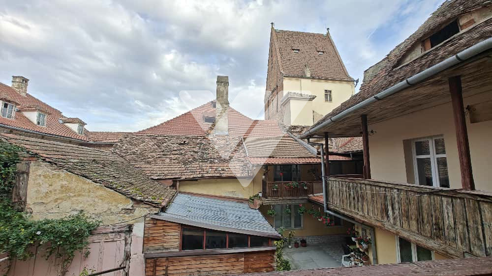 Apartament deosebit cu 3 camere în Centrul Istoric al Sibiului