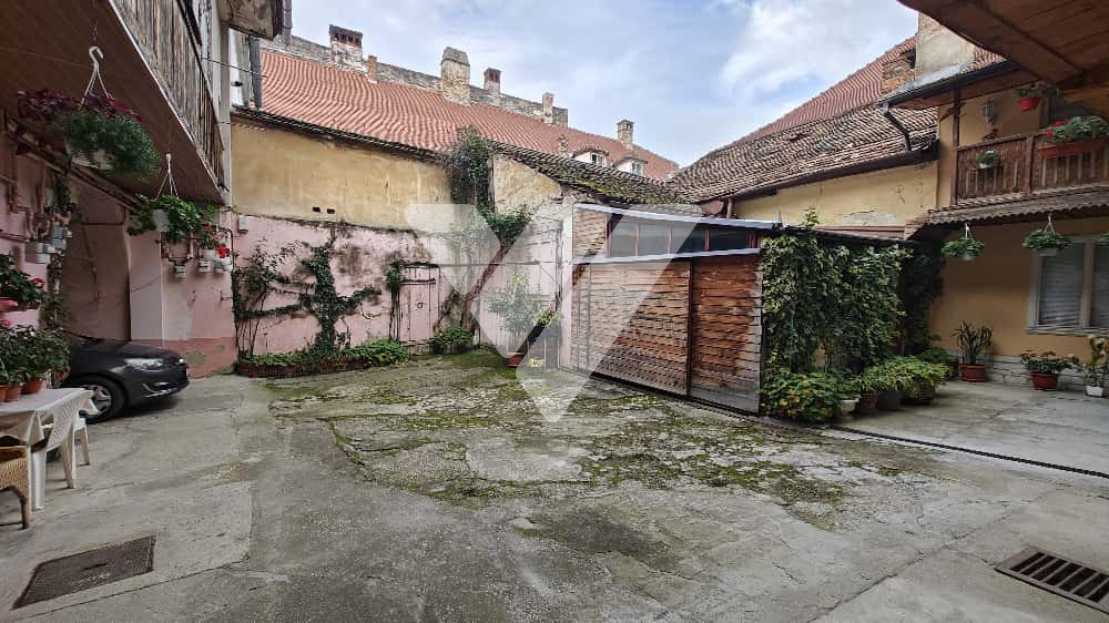 Apartament deosebit cu 3 camere în Centrul Istoric al Sibiului