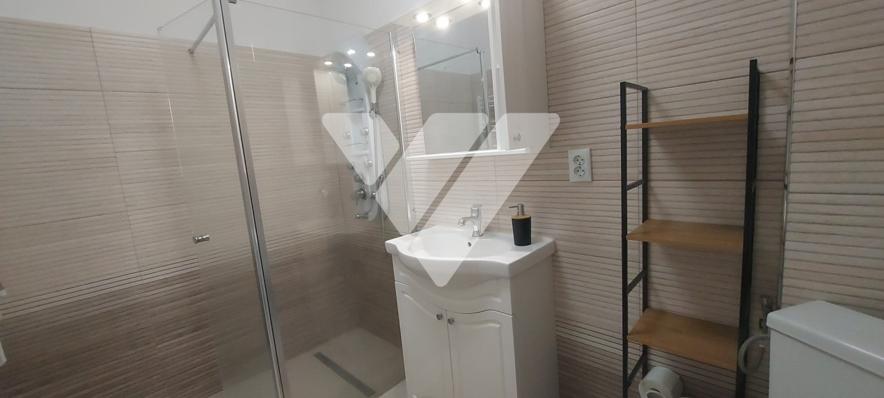 Închiriere apartament 58 mp, 2 camere, parcare și pod, zona Promenada Mall