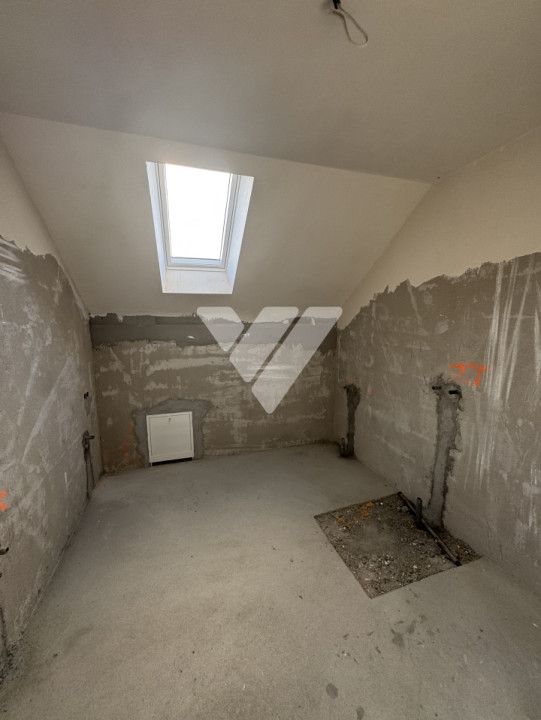 Duplex intabulat 4 camere 110 mp utili si teren 390 mp Sura Mica Sibiu