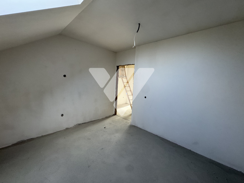 Duplex intabulat 4 camere 110 mp utili si teren 390 mp Sura Mica Sibiu