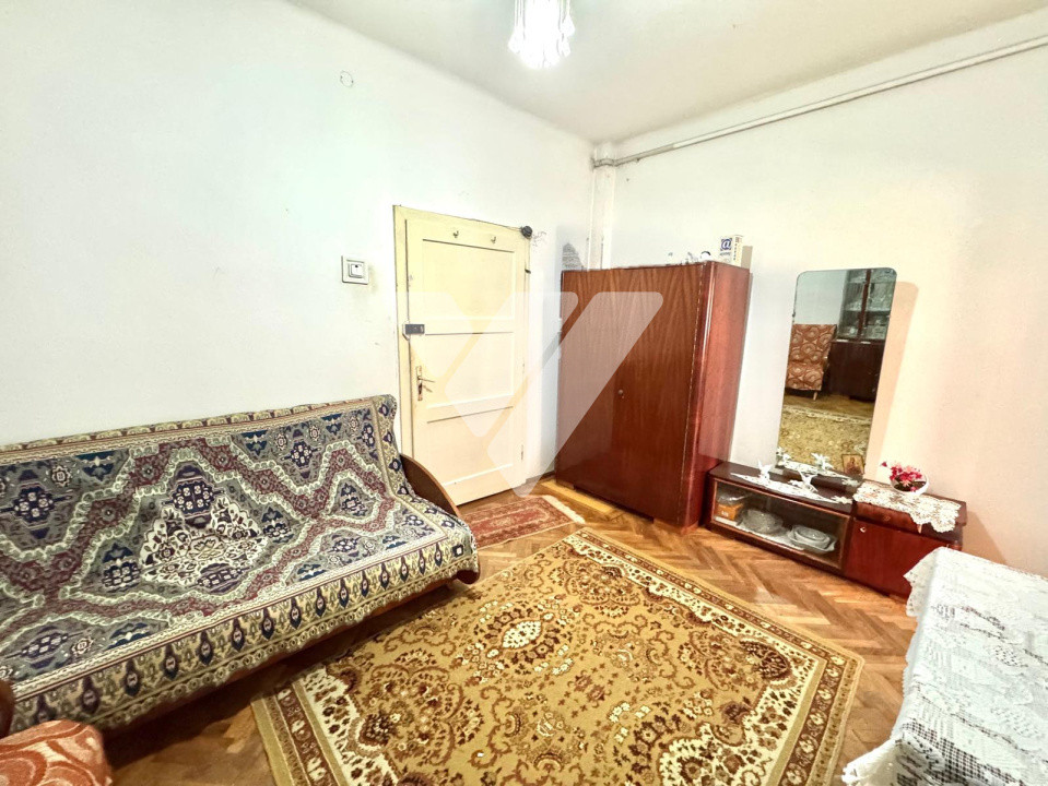 Apartament 2 camere la casa pivnita si balcon - zona Centrala Sibiu