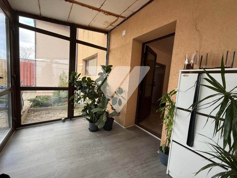 Casa individuala mobilata 5 camere si teren 238 mp Cisnadie Sibiu