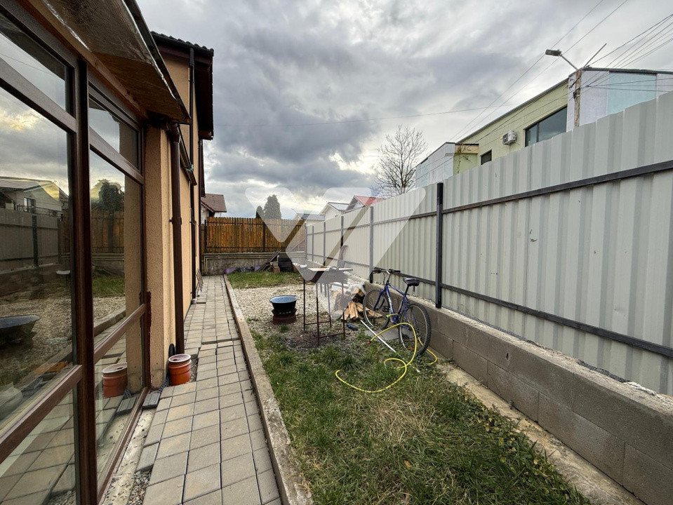 Casa individuala mobilata 5 camere si teren 238 mp Cisnadie Sibiu