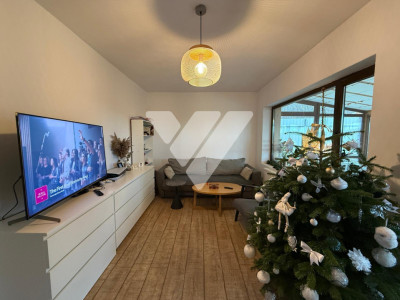 Casa individuala mobilata 5 camere si teren 238 mp Cisnadie Sibiu