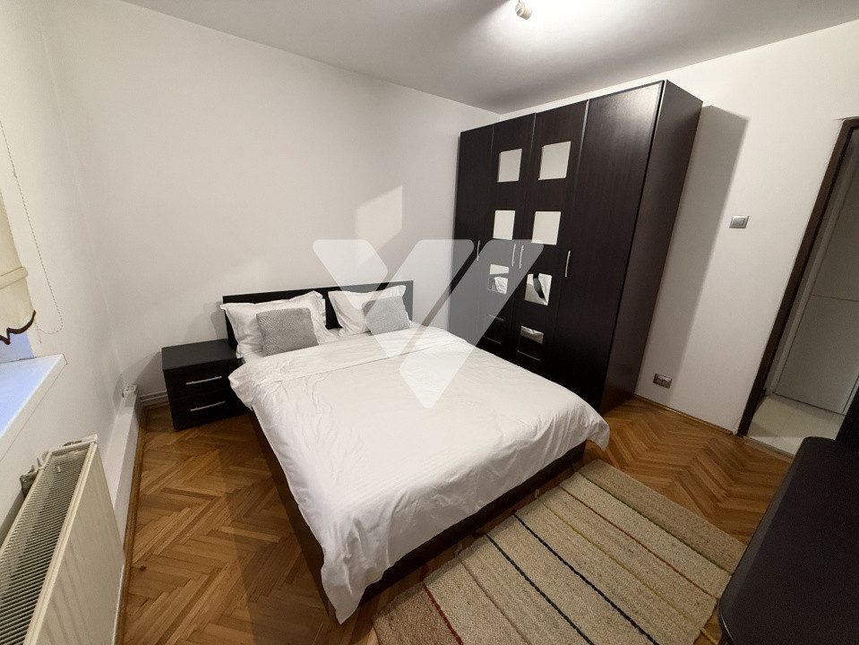 Apartament 3 camere 2 bai balcon boxa etaj 3 Sibiu sos. Alba Iulia