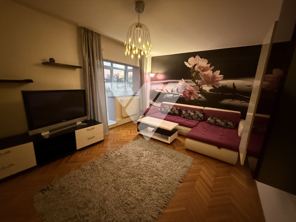 Apartament 3 camere 2 bai balcon boxa etaj 3 Sibiu sos. Alba Iulia