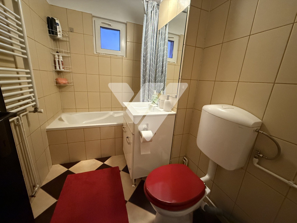 Apartament 3 camere 2 bai balcon boxa etaj 3 Sibiu sos. Alba Iulia