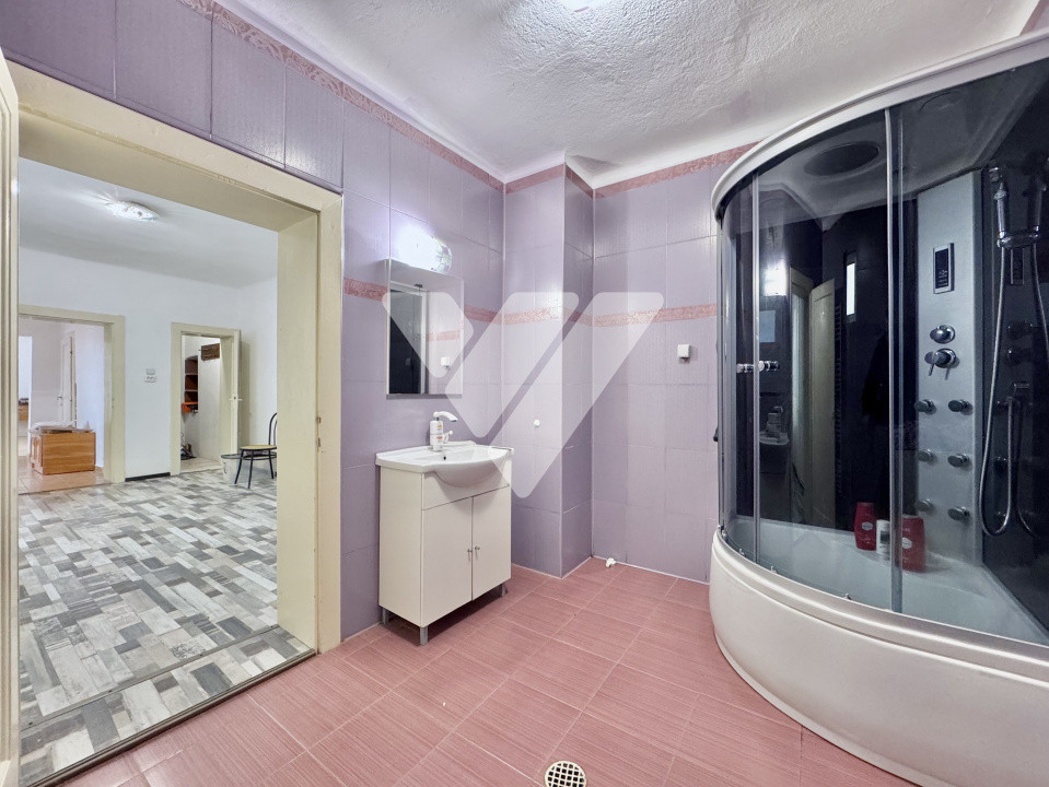 Casă 266 mp teren 800 mp - Cisnadie - pentru locuință sau pensiune