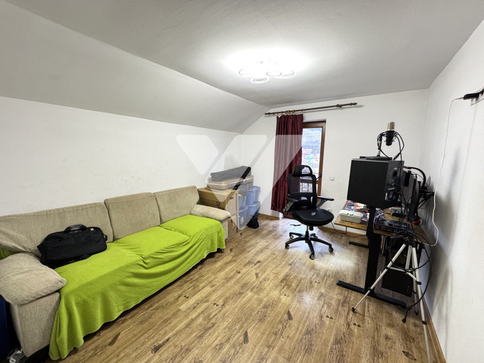 Casa individuala 4 camere cu pivnita si teren 398 mp - Sura Mare Sibiu