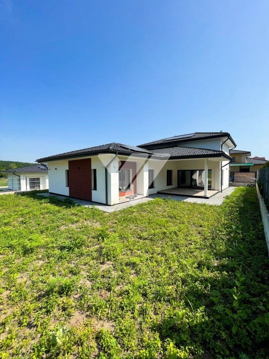 Casa individuala 145mp utili 4 camere teren 526 mp-Selimbar Sibiu