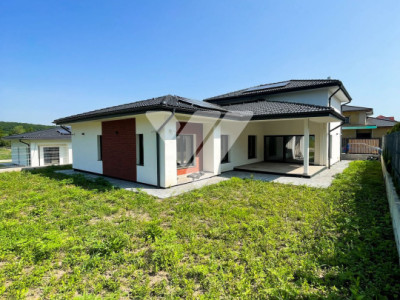 Casa individuala 145mp utili 4 camere teren 526 mp-Selimbar Sibiu