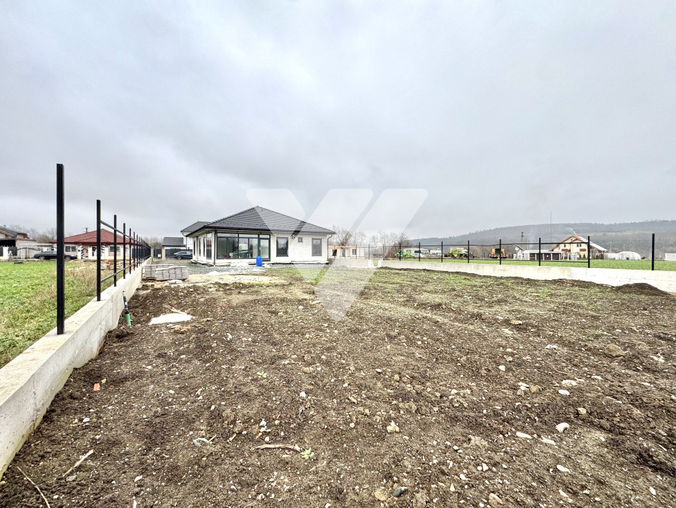 Casa individuala 4 camere pe un singur nivel teren 855 mp Vestem Sibiu