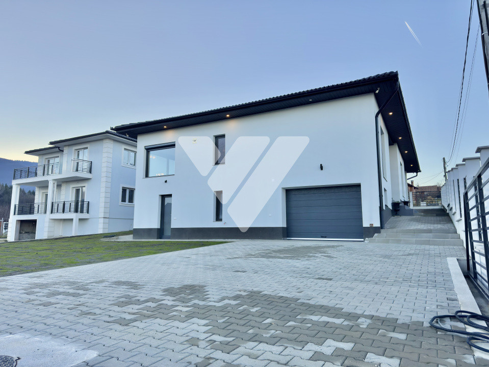 Casa premium pe un singur nivel, teren 600 mp, vedere munti - Tocile