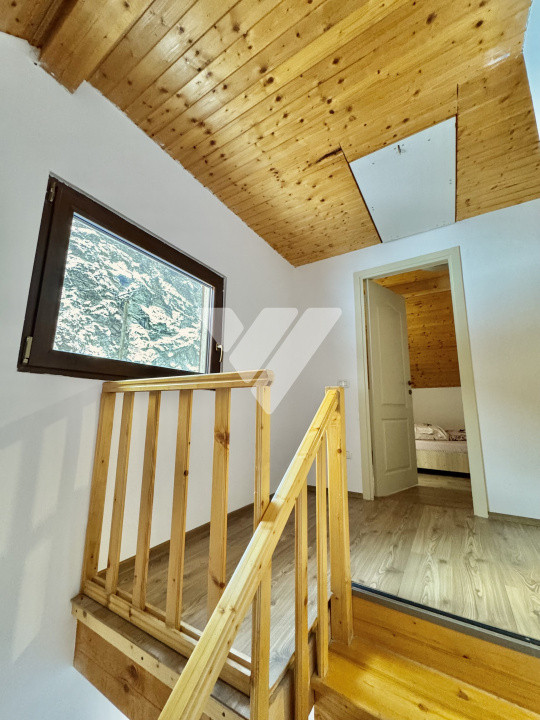 Cabană pe Râul Sadului  120 mp utili Teren 685 mp Zonă montană