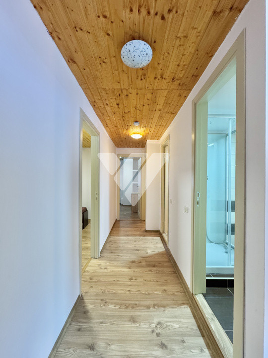 Cabană pe Râul Sadului  120 mp utili Teren 685 mp Zonă montană