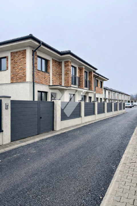 Casa noua tip duplex 4 camere si teren 250 mp in Selimbar Sibiu