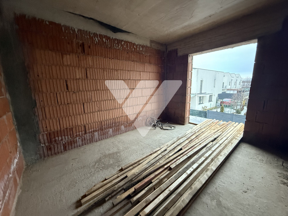 Casa noua tip duplex 4 camere si teren 250 mp in Selimbar Sibiu