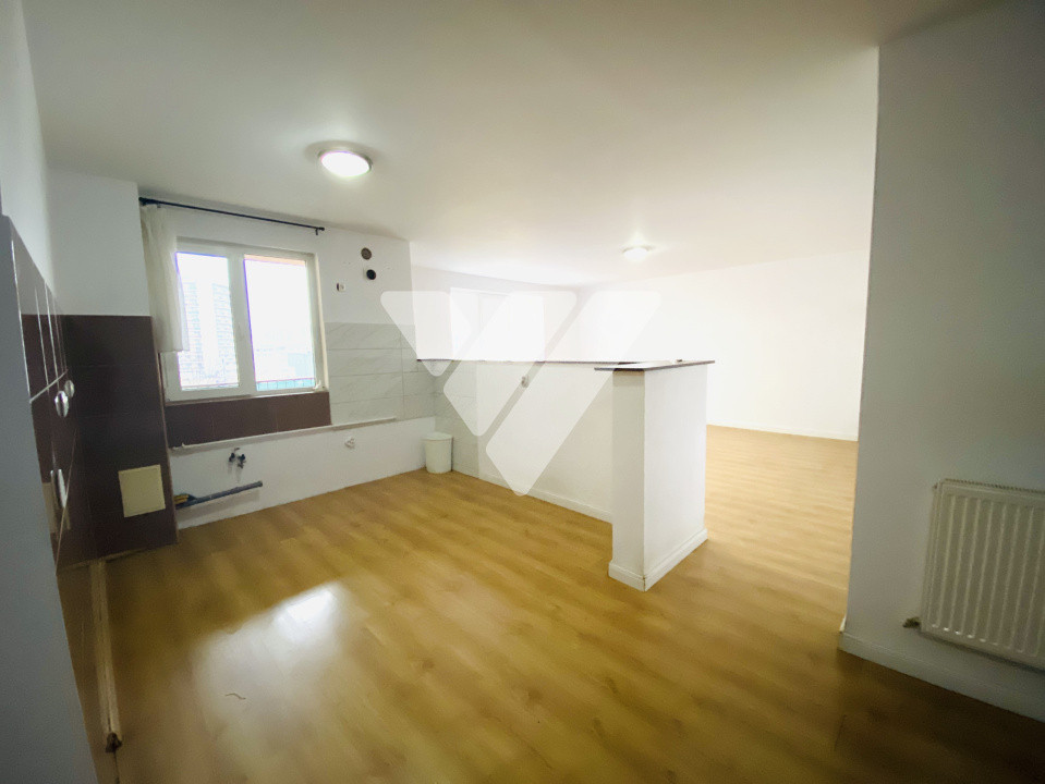 Apartament 3 camere 81 mp etaj 2 doua balcoane zona Aleea Streiu