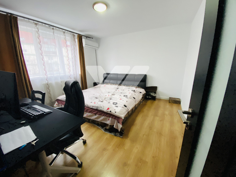 Apartament 3 camere 81 mp etaj 2 doua balcoane zona Aleea Streiu