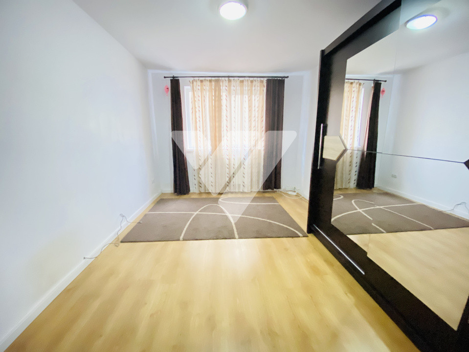 Apartament 3 camere 81 mp etaj 2 doua balcoane zona Aleea Streiu