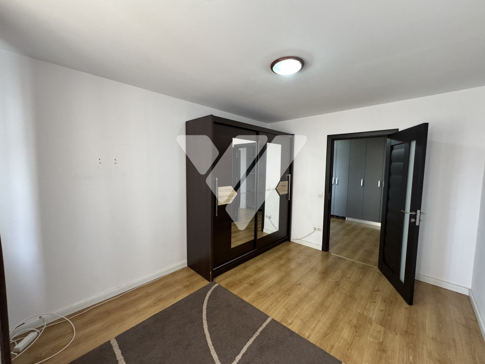 Apartament 3 camere 81 mp etaj 2 doua balcoane zona Rahovei Sibiu