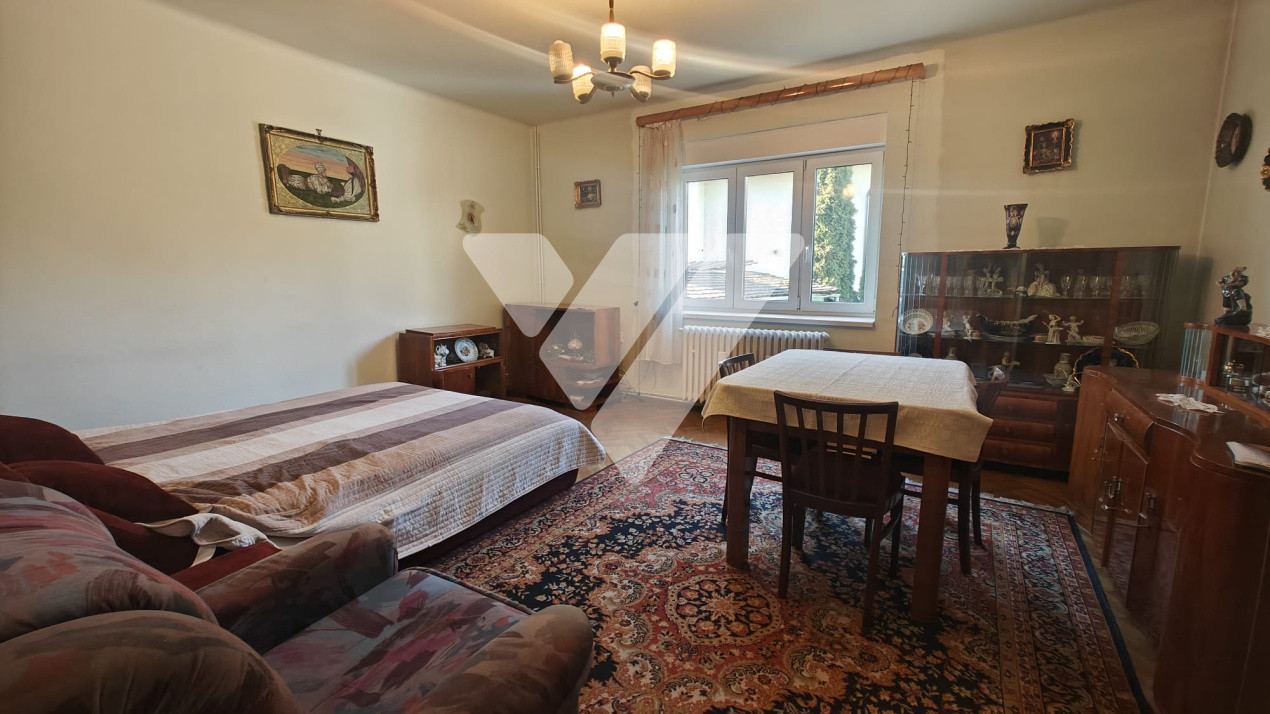 Casă tip Duplex de închiriat 3 camere aproape de Piața Cibin