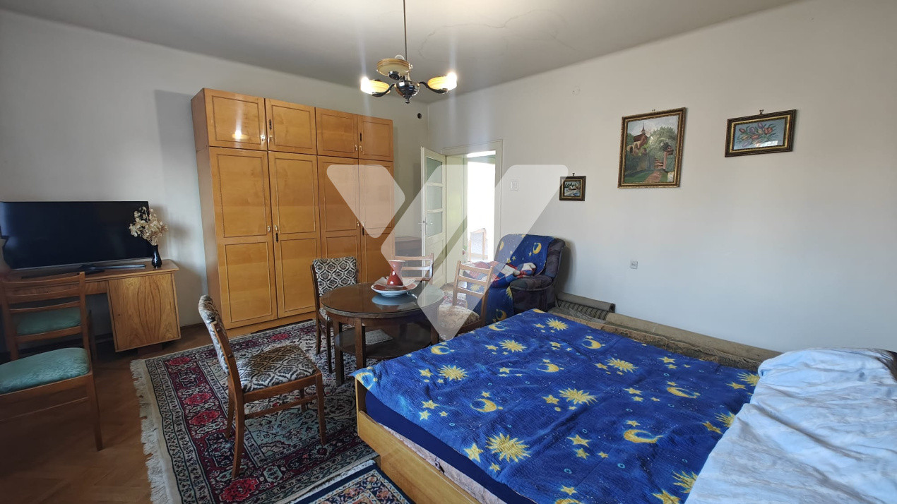 Casă tip Duplex de închiriat 3 camere aproape de Piața Cibin