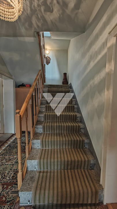 Casă tip Duplex de închiriat 3 camere aproape de Piața Cibin